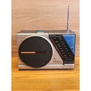 Vintage Emerson PM3910 AM FM Weatherband Portable Radio